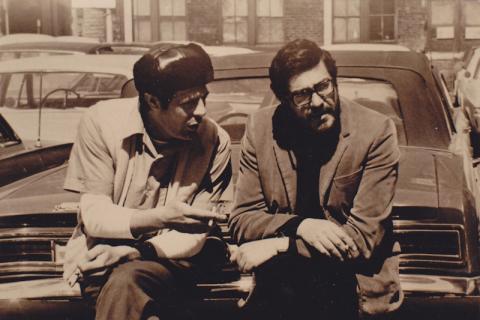 04_Con Marcello Mastroianni sul set di Permette Rocco Papaleo. Chicago, 1971